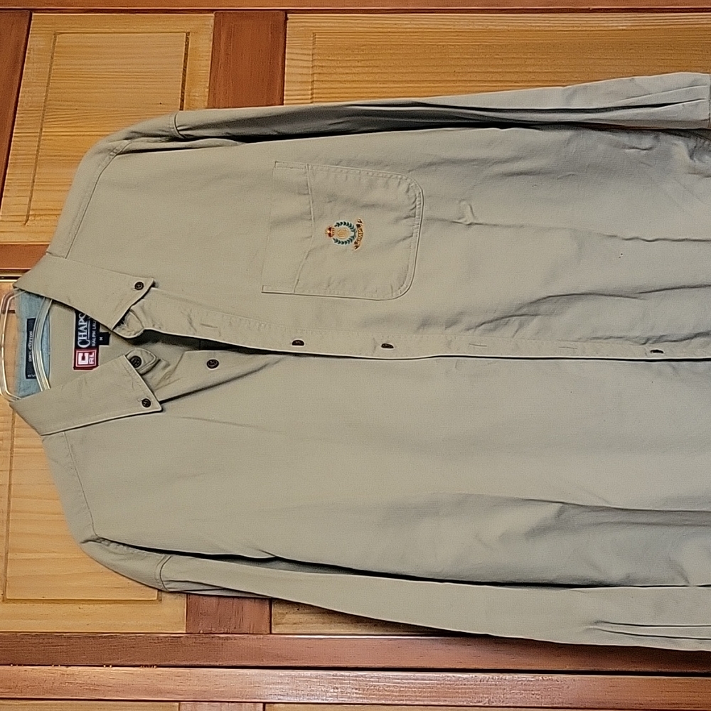 Chaps Ralph Lauren mens button down shirt size M tan